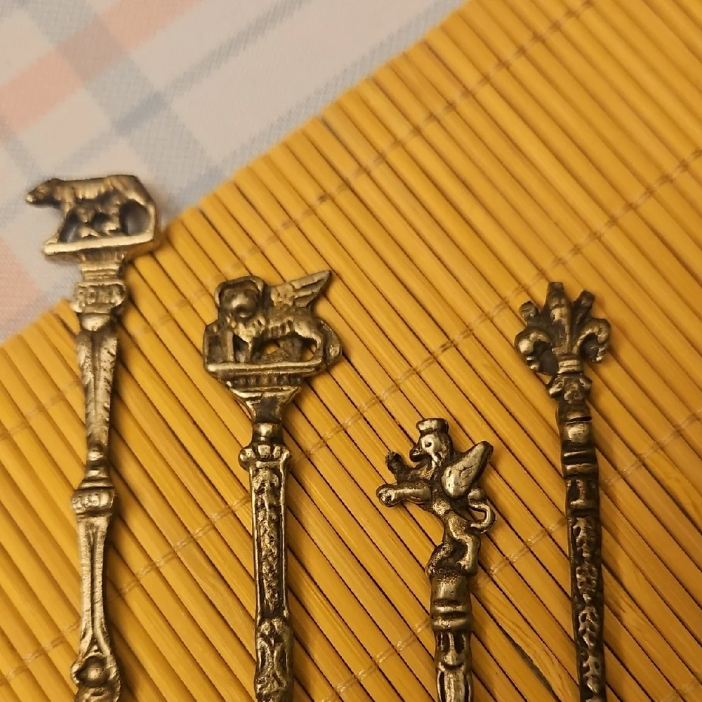 Vintage Early/Mid-20th Century ITALIAN Mini Serving Utensil Set in Gold